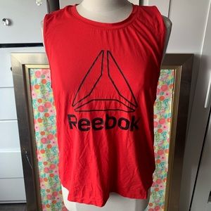 Reebok// muscle tee size medium